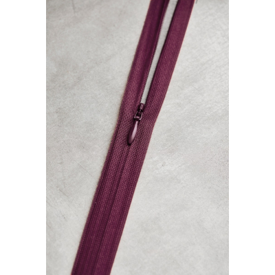 meetMILK invisible zipper, 60 cm -Cherry