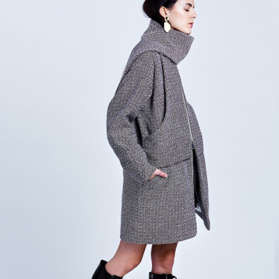 Le 204 - Coat with incorporated scarf