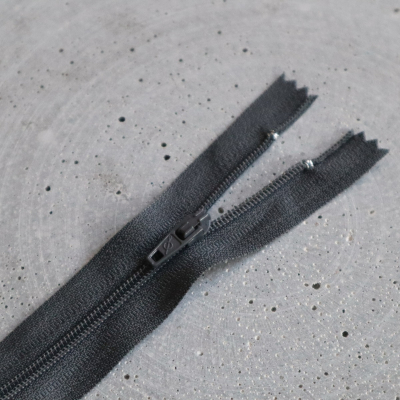 Zipper, spiral 4mm - Dark grey